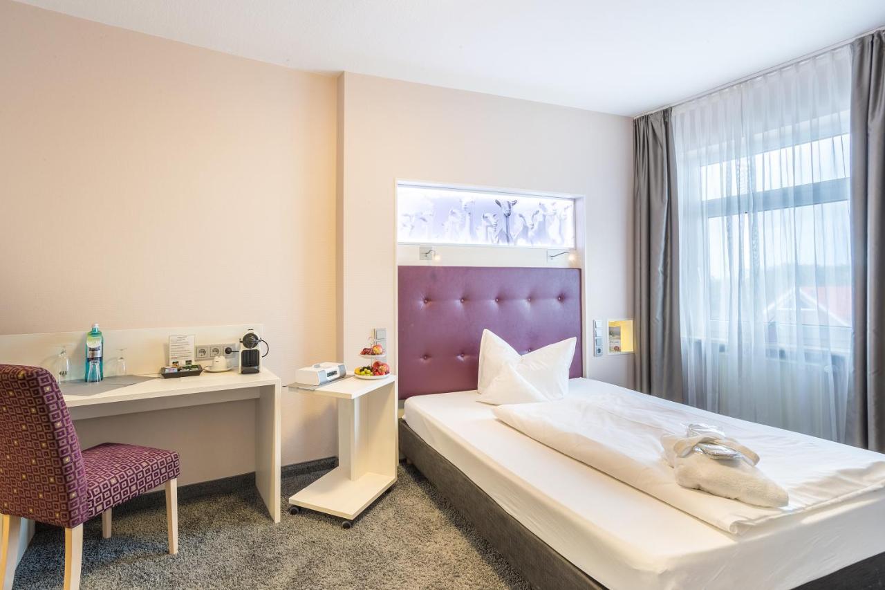 Hotel Faehrhaus Norddeich  Bagian luar foto